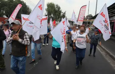 Marchas CDMX: integrantes de la ANUEE avanzan hacia el zócalo de CDMX y esto debes saber