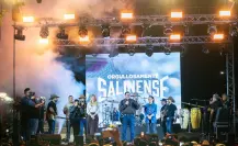Raúl Cantú lideró el espectacular 199 aniversario de Salinas Victoria con casa llena