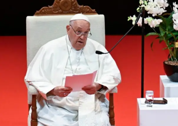 Papa Francisco sufre episodios de insuficiencia respiratoria aguda; pronostico es reservado