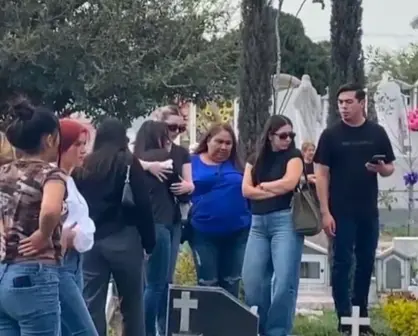 Alicia Villarreal da el último adiós a su padre Victor Villarreal