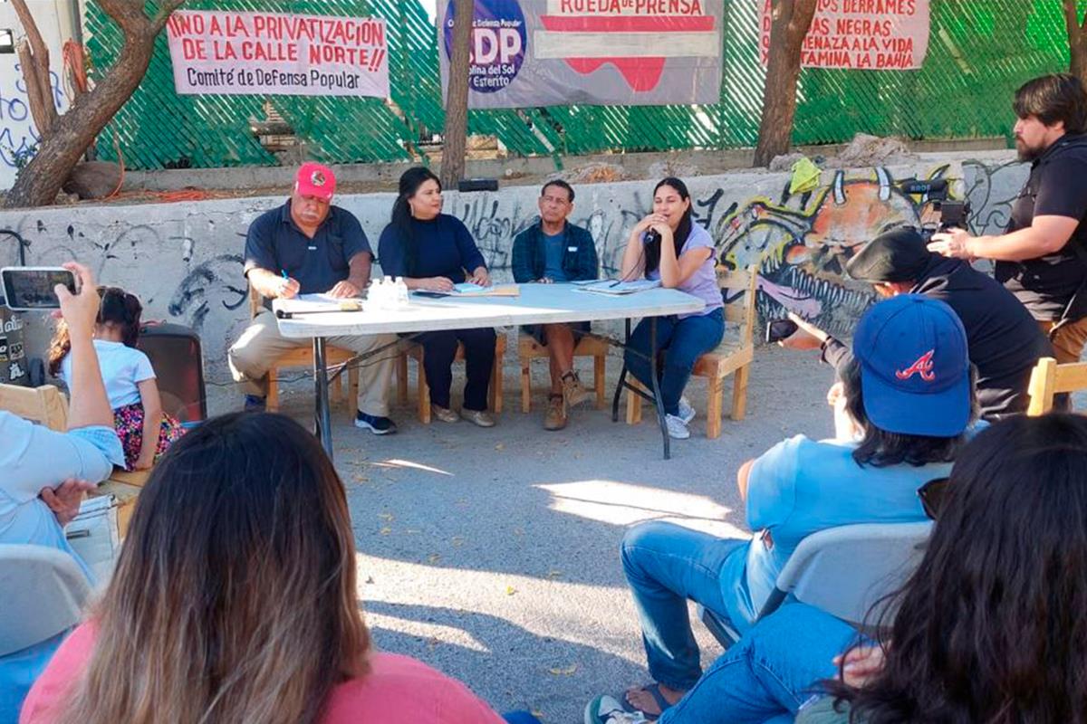 Vecinos llamaron a una rueda de prensa para pedir la intervención de las autoridades. Foto: Héctor Romero.