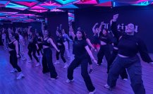 Buscan empoderar mujeres a través de la danza fitness