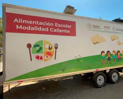 SEDIF BCS supervisa avances en instalación de cocina móvil en primaria de Los Cabos