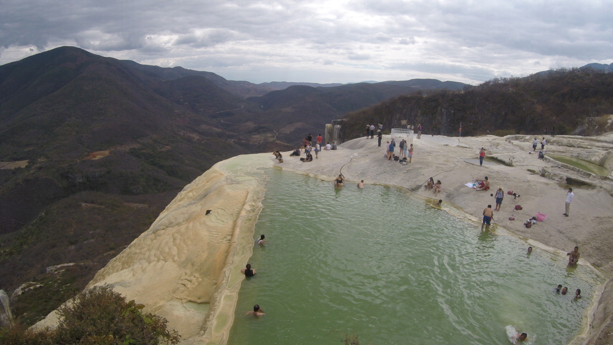 Hierve El Agua: Una maravilla natural única de México - Andares. Foto: David Dorantes.