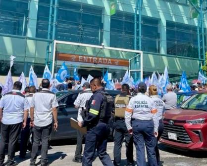 Protesta en Periférico Norte: Transportistas y locatarios se suman a manifestación en CDMX