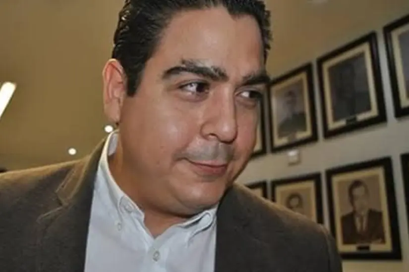 Ismael Cabeza de Vaca ha sido señalado en diversos medios por presuntas irregularidades financieras, incluyendo el desvío de hasta 1,500 millones de pesos. Foto: Redes sociales