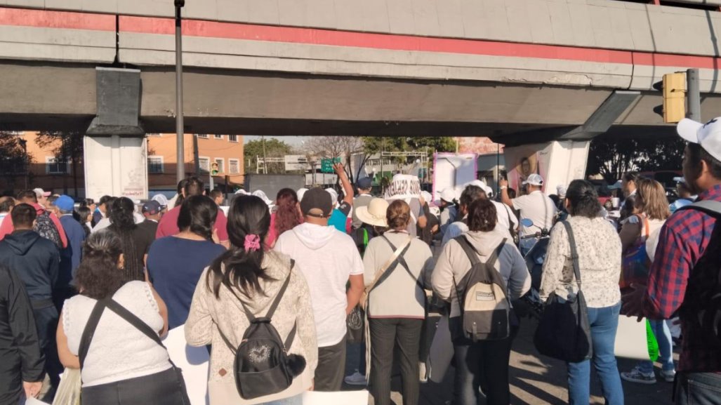 EN VIVO | Marcha de Locatarios de Mercados Públicos avanza por estas vialidades de CDMX