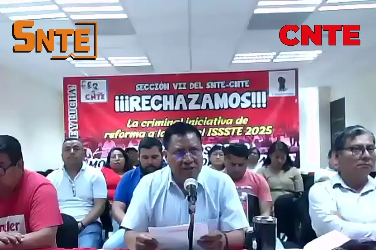 Representantes del SNTE y CNTE en conferencia de prensa.     Foto: Cencos Sección Veintidós l Canva