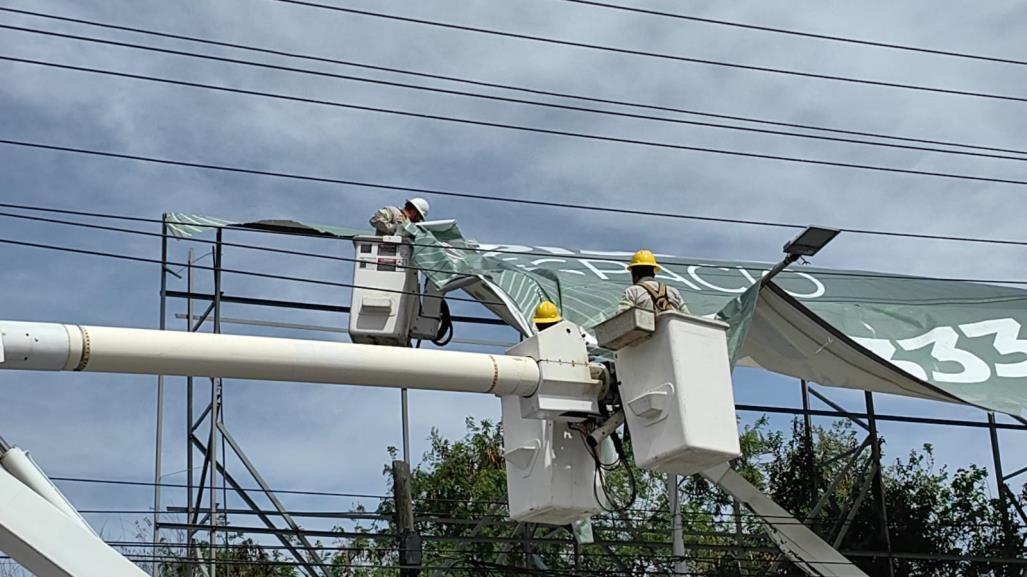 Vientos fuertes dejan sin luz a más 175 mil usuarios en Durango, Nuevo León y Coahuila