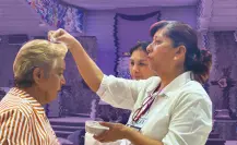 Acuden cientos al miércoles de ceniza, tradición que marca el inicio de la cuaresma