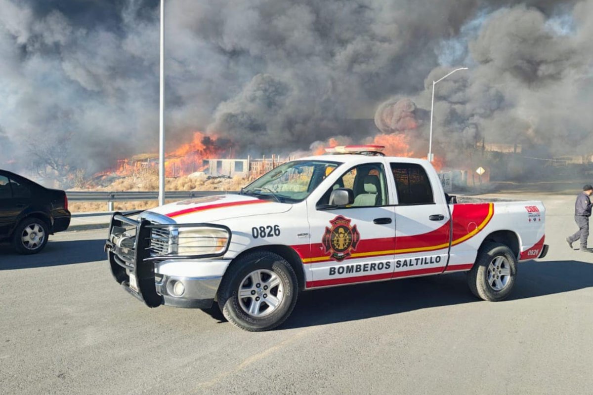 Las autoridades municipales exhortan a la población a tomar precauciones para evitar incendios en la región./Foto: Bomberos Saltillo Coahuila