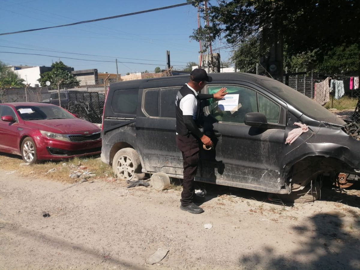 Autos abandonados  en el sur de Tamaulipas, va a en aumento. Foto: Redes Sociales