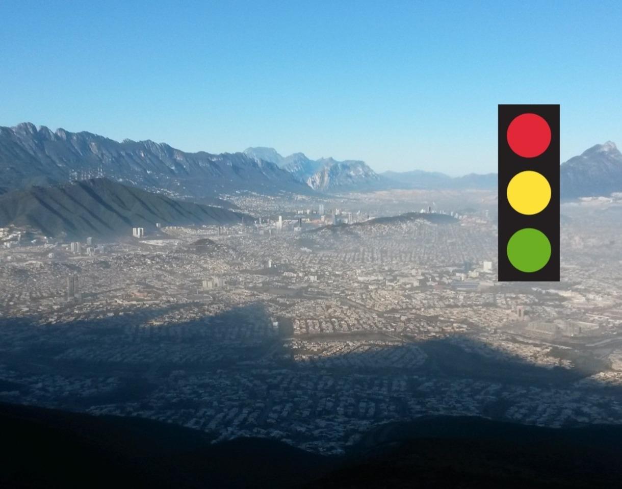 El área metropolitana de Monterrey, con niveles de contaminación altos por la calidad del aire. Foto: Canva.