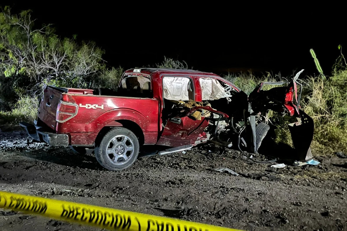 Una mina explosiva hizo que perdieran la vida varias personas en este percance. 