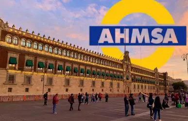 Exobreros de AHMSA buscan respuestas en la Ciudad de México