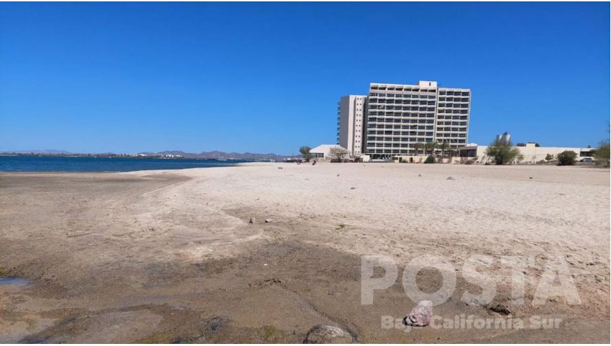 La playa La Posada se segura y tranquila, ideal para el ejercicio de la mañana.