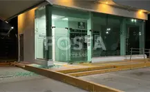 ¿Vandalismo o el viento? Cajero en Guadalupe sufre daños en su puerta de cristal ¿Vandalismo o el viento? Cajero en Guadalupe sufre daños en su puerta de cristal