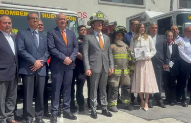 Samuel García anuncia aumento de 50 millones de pesos para Bomberos de Nuevo León