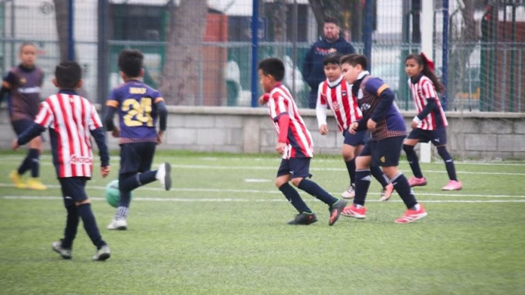 Escuela Municipal de Fútbol en Tampico impacta con aumento de $100 a $1500