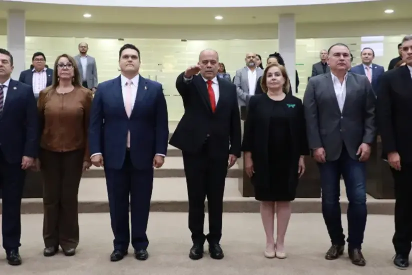 Toma de protesta de Jesús Eduardo Govea Orozco como Fiscal Anticorrupción ante el Congreso de Tamaulipas. Foto: Congreso de Tamaulipas