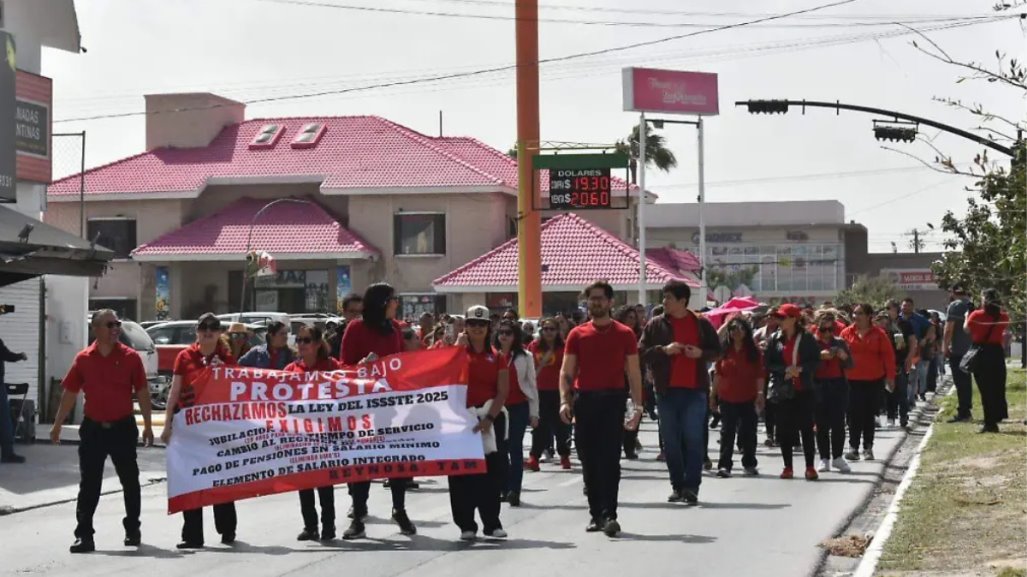 Los docentes de Reynosa se unen al paro de actividades contra la Ley del ISSSTE