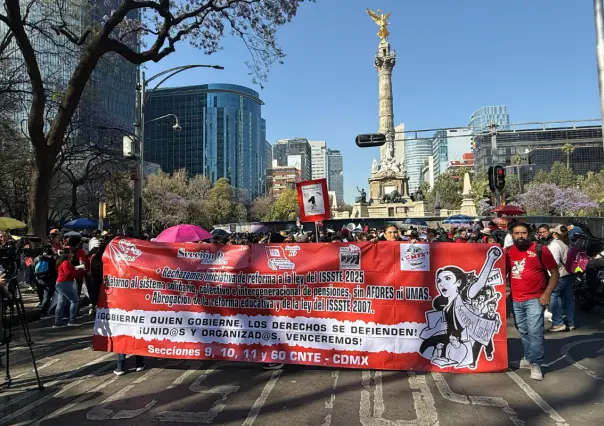 EN VIVO | Marcha del SNTE y la CNTE en CDMX avanza con cerca de 15 mil maestros