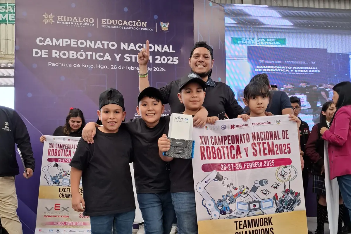El equipo Acuña Robotics participarán en el Campeonato Nacional de Robótica y Stem 2025 | Foto: Acuña Robotics