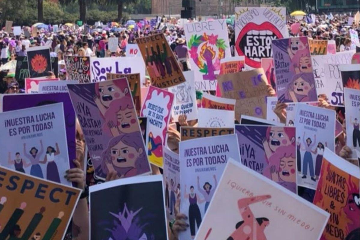 Marcha feminista en la Ciudad de México Foto: POSTA México