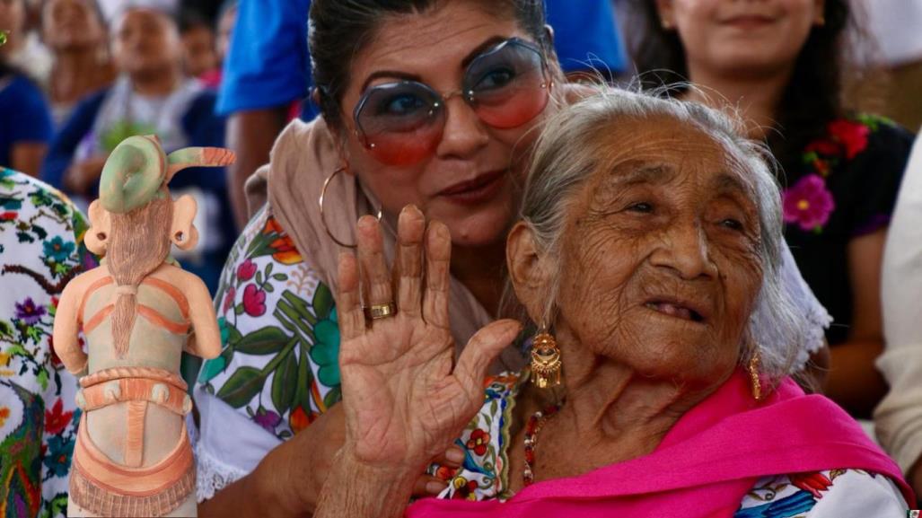 Parteras Mayas de Yucatán reciben reconocimiento “U MUUK’ CH’I’IBALIL”