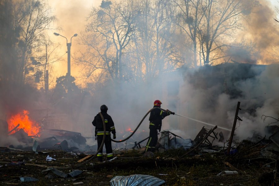 Ataque ruso a Ucrania deja 11 muertos y 30 heridos, según Volodímir Zelensky