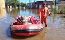 16 muertos y 100 desaparecidos en Bahía Blanca tras inundaciones