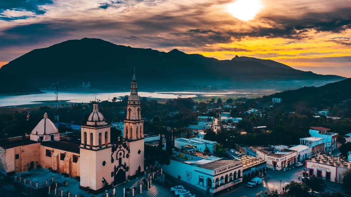 La conexión entre la Plaza Ocampo y estos atractivos turísticos ha convertido a Santiago en un destino imperdible para los turistas nacionales e internacionales. Foto: Gobierno de Santiago