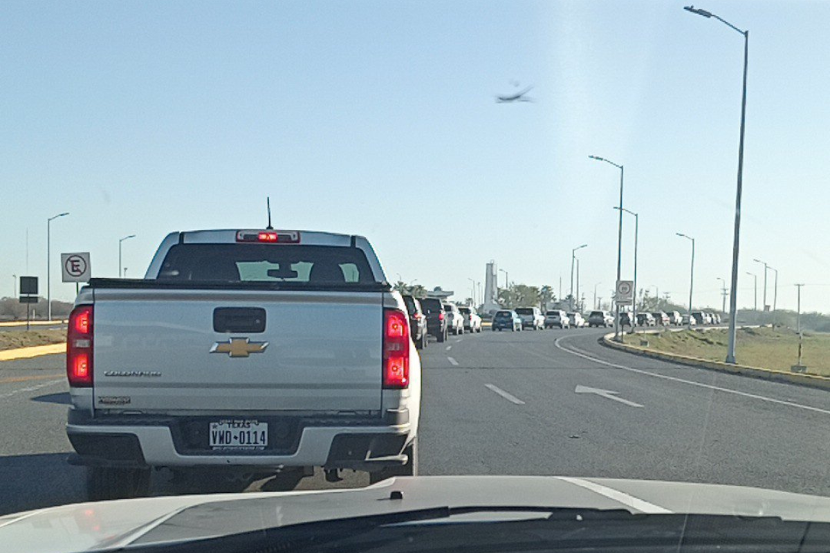 Los puentes internacionales entre México y Texas presentan tiempos de espera variables este lunes 10 de marzo. Foto: Redes sociales 