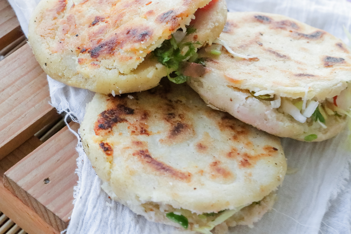 Descubre cómo las gorditas de atún se convierten en una opción deliciosa y práctica para cualquier ocasión. ¡Te encantarán! Foto: Canva