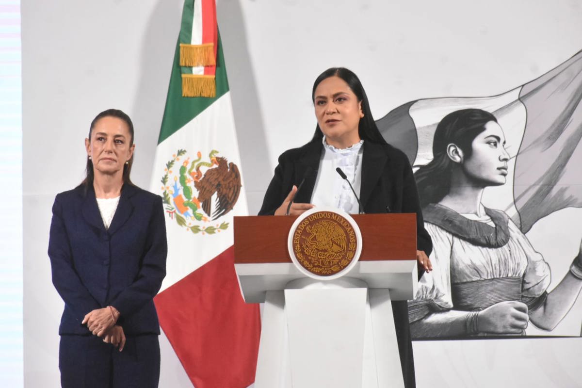 Claudia Sheinbaum y Ariadna Montiel. Foto: Enrique Pérez Huerta