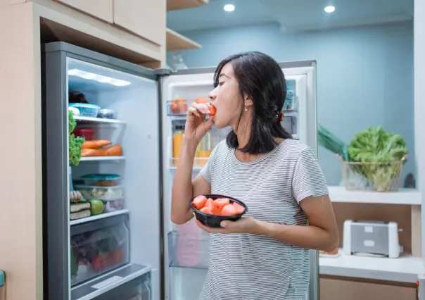 ¿Cuántas porciones de fruta debes comer al día, según un nuevo estudio de la ciencia?