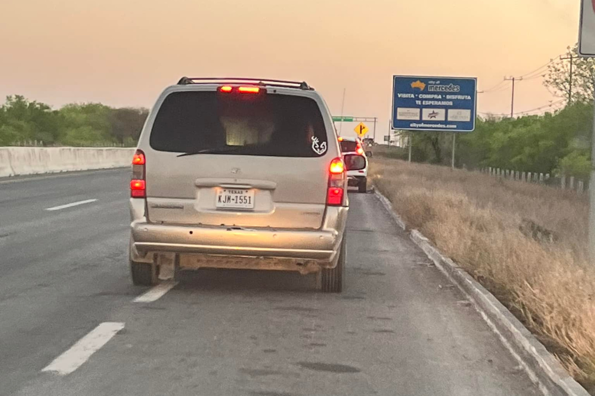 Los cruces fronterizos entre México y Estados Unidos son puntos clave para el comercio y el tránsito diario de miles de personas. Foto: Redes sociales