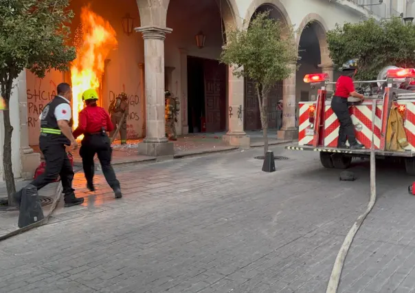 Grupos ProVida niegan relación con incendio del 8M en Congreso de Durango