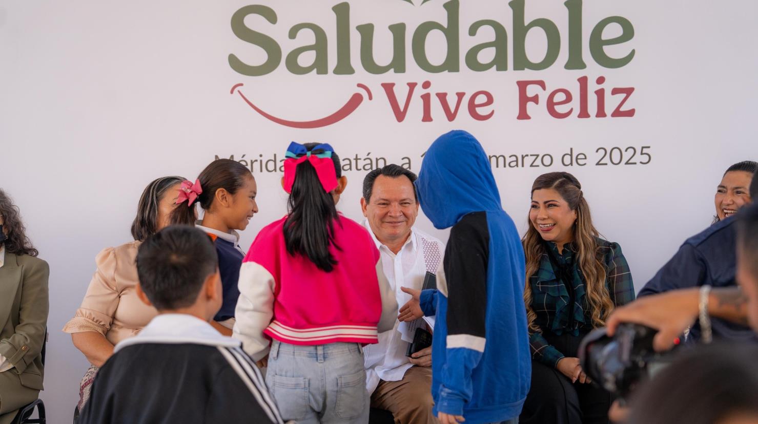 ¿Cuál es el objetivo de la estrategia nacional Vive Saludable, Vive Feliz?. Foto: @Gobierno de Yucatán