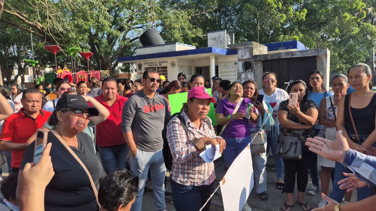 Padres de familia protestan en Tabasco. Créditos: POSTA México/Armando de la Rosa. 