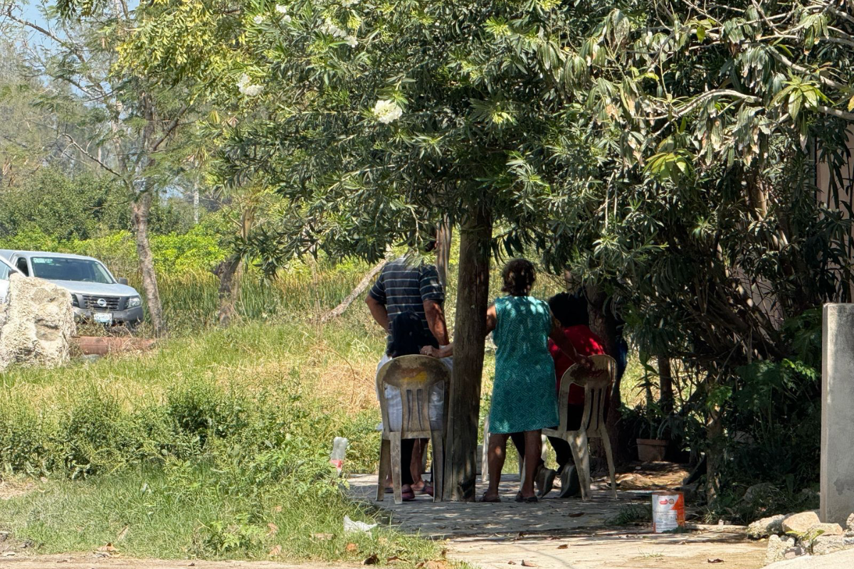 El hallazgo de restos óseos conmocionó a los vecinos. Foto: Axel Hassel