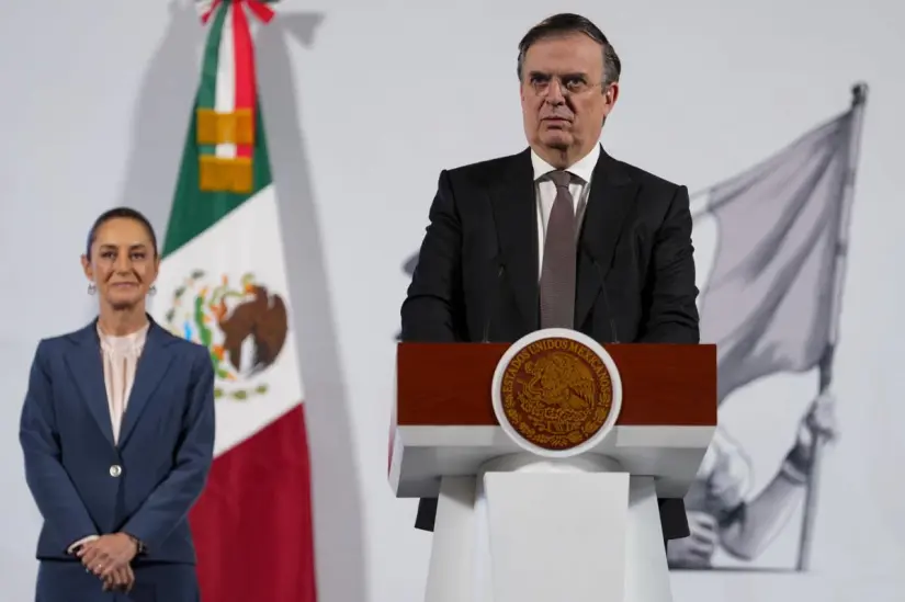 Claudia Sheinbaum y Marcelo Ebrard. Foto: Enrique Pérez Huerta