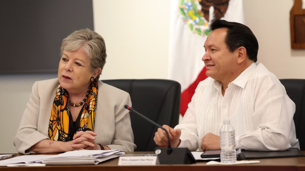 Gobierno de Yucatán firma convenio para reforestar mangles y selvas