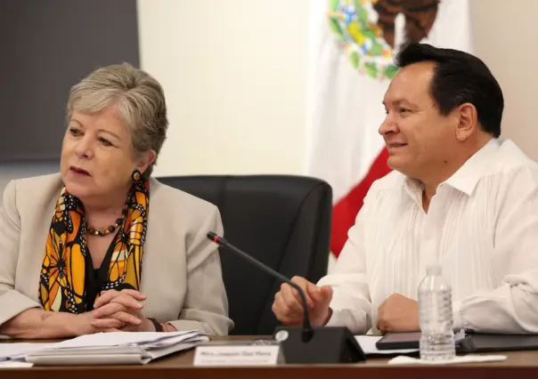 Gobierno de Yucatán firma convenio para reforestar mangles y selvas