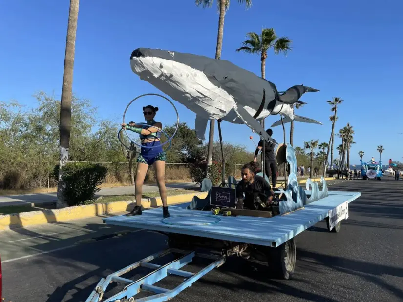 Durante las fiestas, el centro de San José del Cabo se llena de vida con juegos mecánicos, comida y mucha música. Foto: Facebook / Fiestas Tradicionales San José del Cabo 2024
