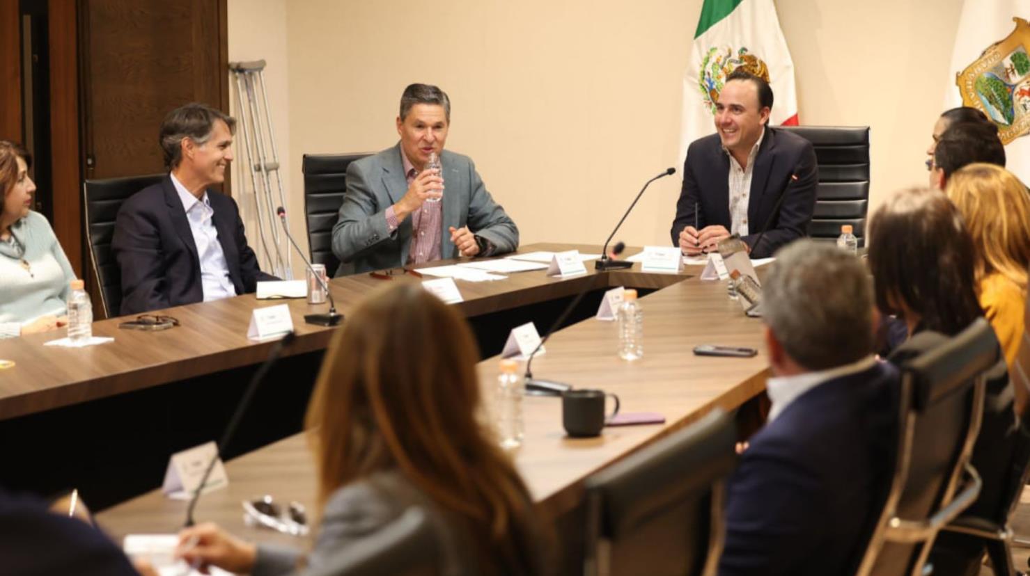 El gobernador Manolo Jiménez se reunió con empresarios de todas las regiones de Coahuila.  (Fotografía: Manolo Jiménez)