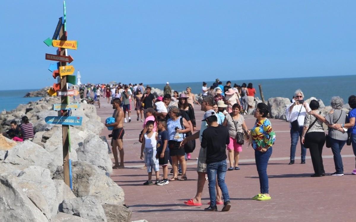 Autoridades preparan un proyecto para construir un mirador en Playa Miramar. Foto: Redes Sociales