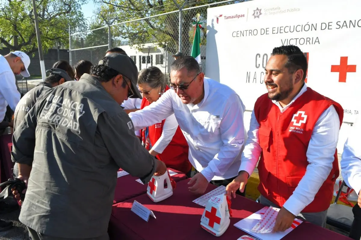 CEDES Tamaulipas comprometidos con la Cruz Roja | Foto: SSPT