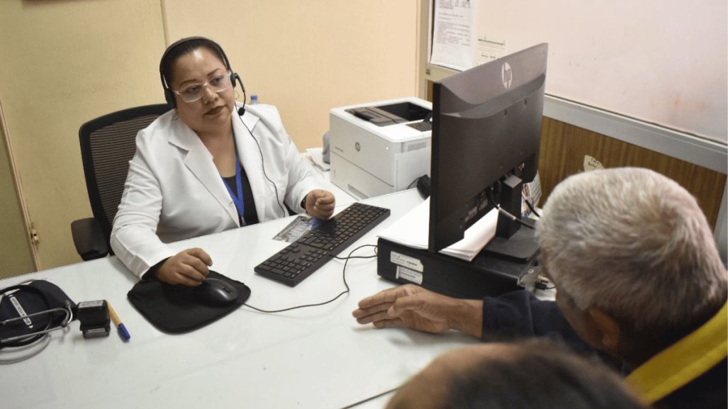 3 beneficios del programa “Mírame a los ojos” del IMSS Nuevo León