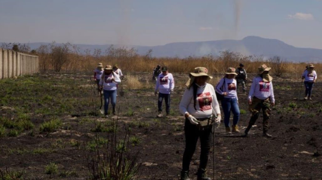 Familiares y colectivos llaman a luto nacional por hallazgos en el Rancho Izaguirre